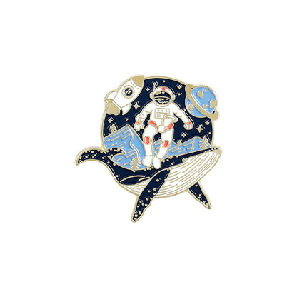 Whale Astronaut Brooch Trendy Alloy Decorative Pin