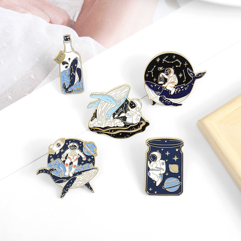 Whale Astronaut Brooch Trendy Alloy Decorative Pin