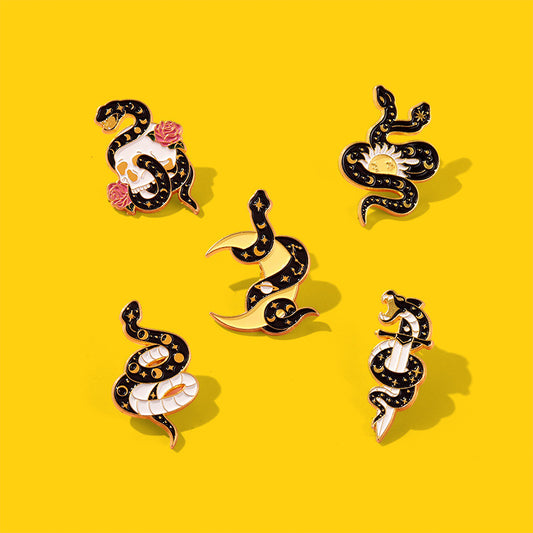 Metal Skull Snake Brooch with Moon Design