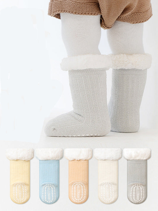 Warm Cartoon Design Mid-Calf Socks for Babies and Toddlers