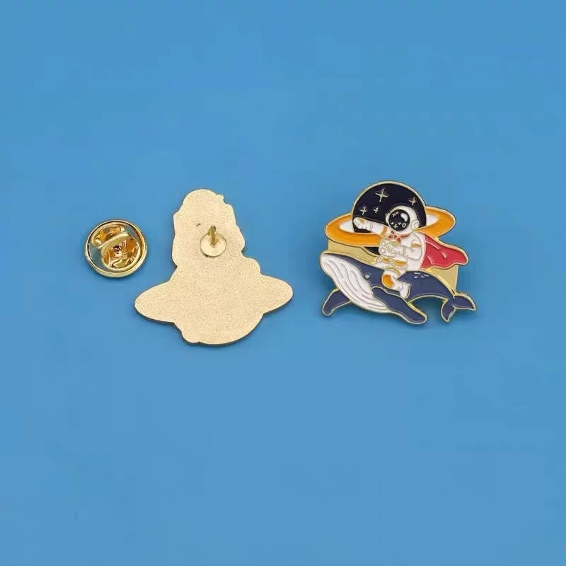 Astronaut Brooch Cute Cartoon Space Badge for Bags