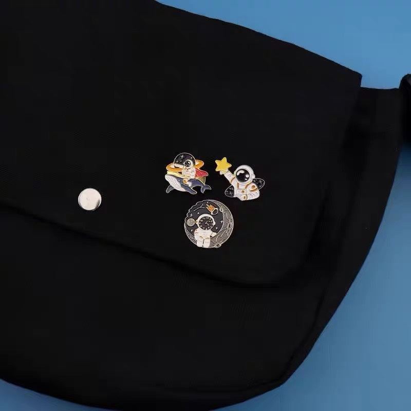 Astronaut Brooch Cute Cartoon Space Badge for Bags