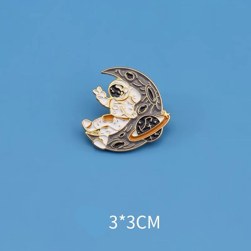Astronaut Brooch Cute Cartoon Space Badge for Bags