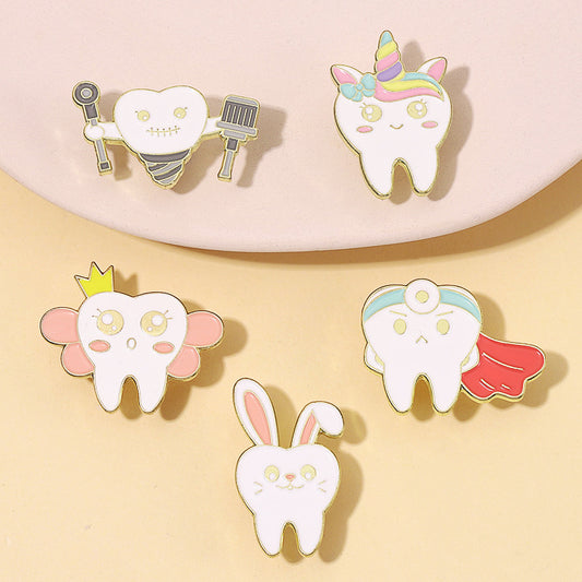Cool Tooth-Shaped Metal Badge Fun Brooch for Sweaters and Scarves