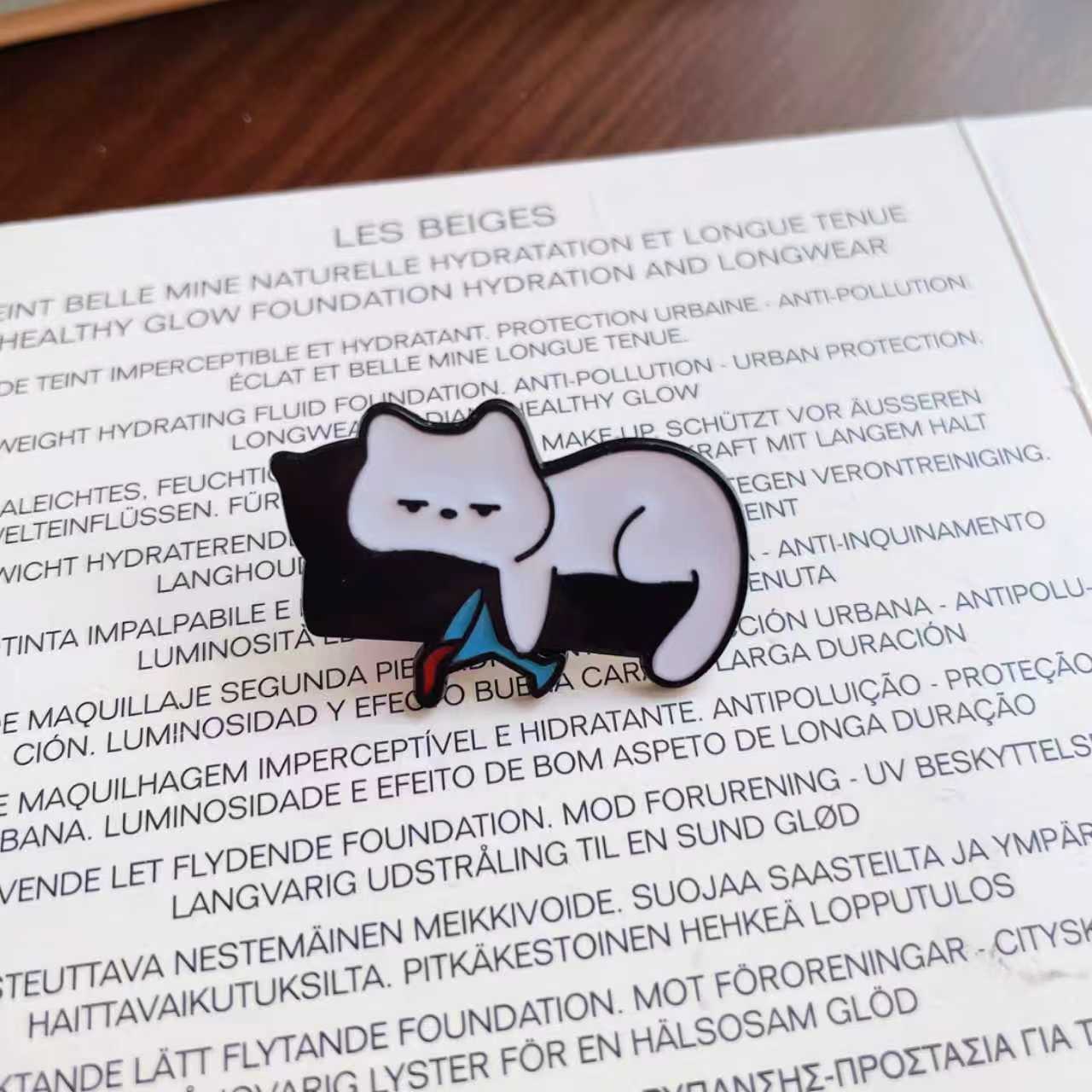 Cartoon Mushroom Cat Enamel Brooch Cute Decorative Pin for Clothing and Bags