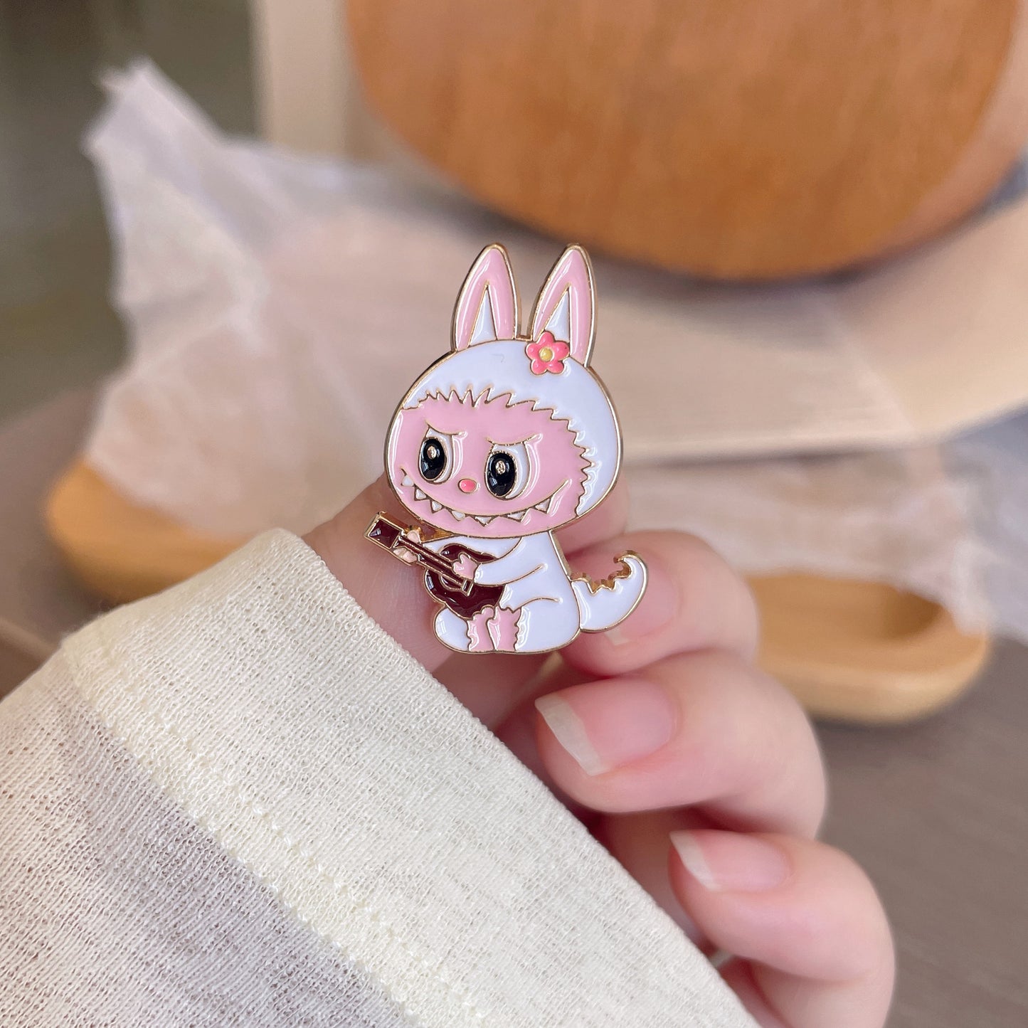 Cute Cartoon Bunny Metal Brooch Pin - Stylish Accessory for Bags and Clothing
