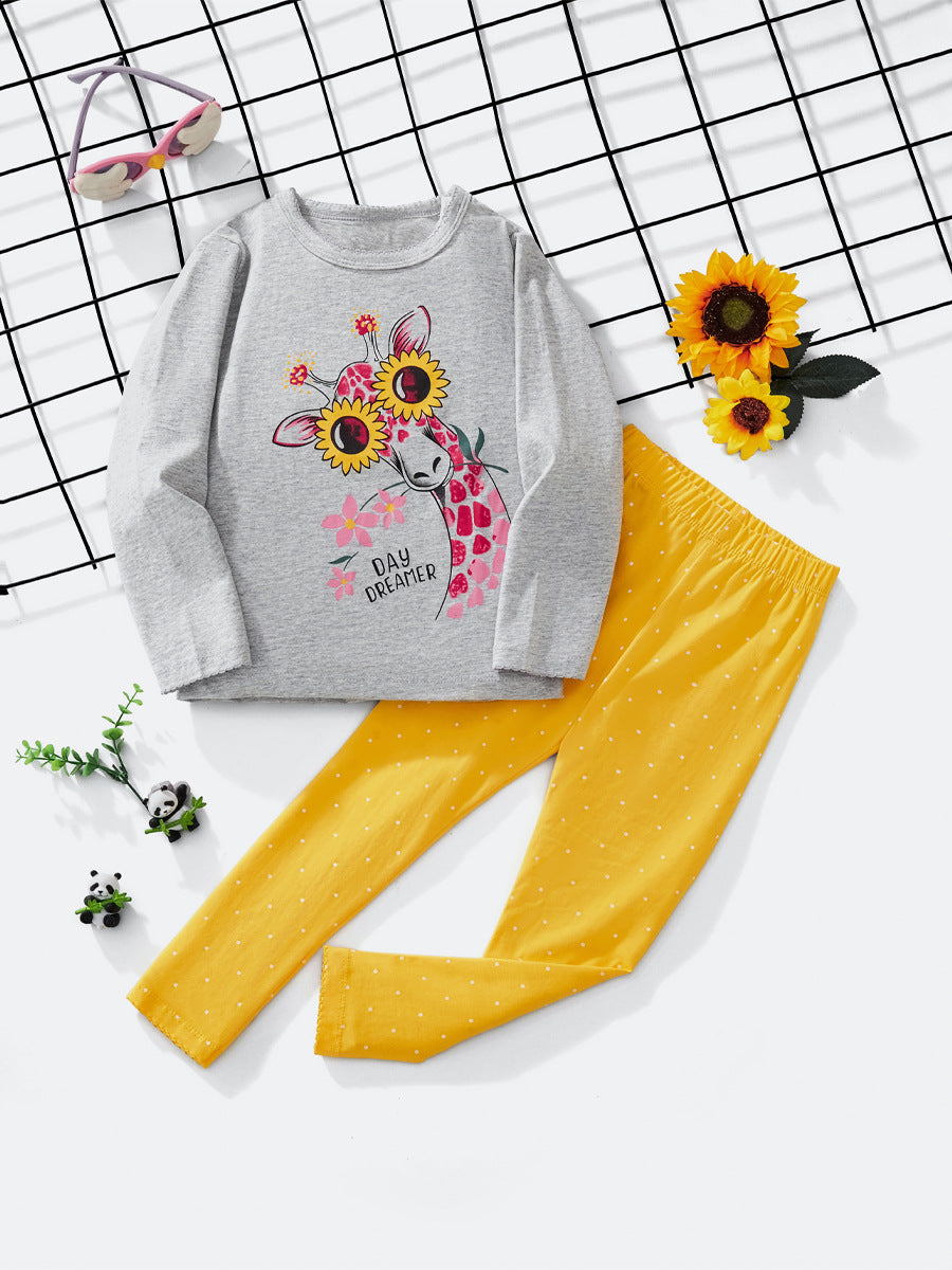 Comfortable Loose Pajama Set For Girls With Cartoon Design