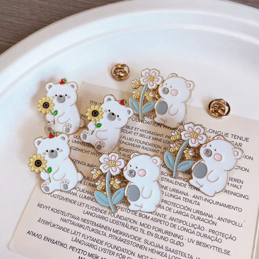 Cute Polar Bear Enamel Pin Decorative Badge for Bags and Clothing