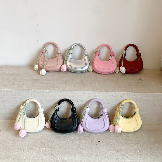 Trendy Tulip Handbag for Kids – Minimalist Design, Everyday Use