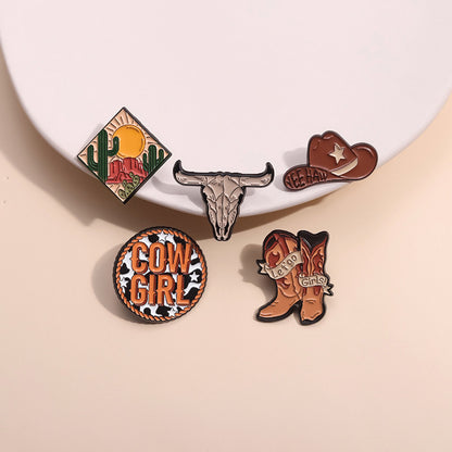 Brown Series Denim Hat Brooch Cute Versatile Travel Adventure Metal Badge Fashion Accessory