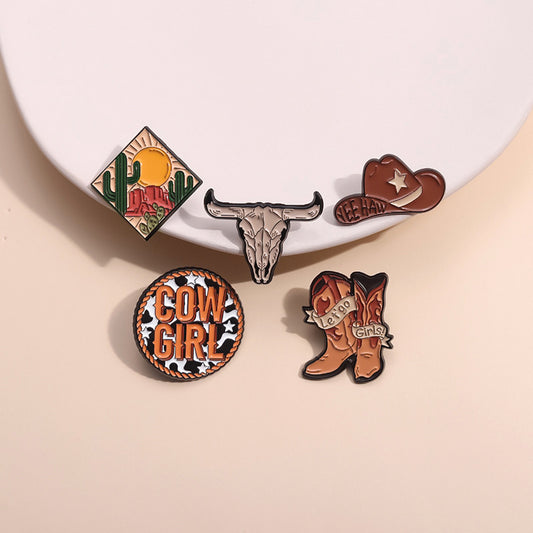 Brown Series Denim Hat Brooch Cute Versatile Travel Adventure Metal Badge Fashion Accessory