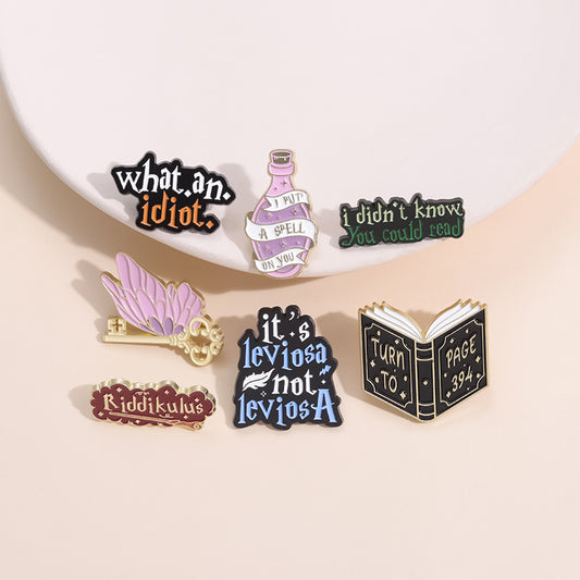 Creative Geometric Cartoon Brooches Zinc Alloy Fashion Accessories