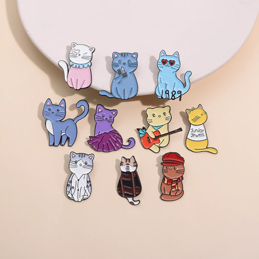 Cute Cartoon Cat Brooch Creative Animal Accessory for Fashion