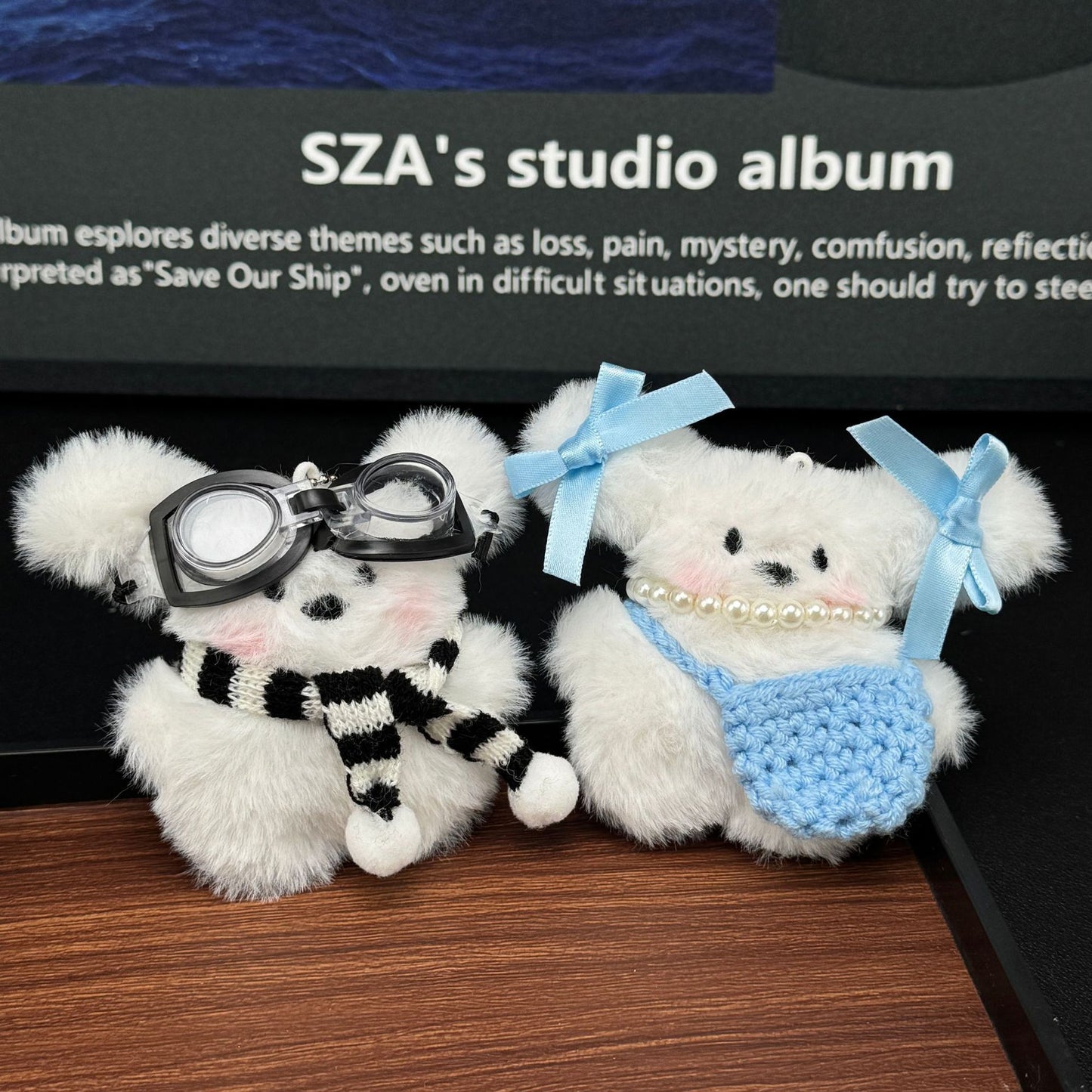 Cute Plush Rabbit Backpack With Bow And Dog Keychain